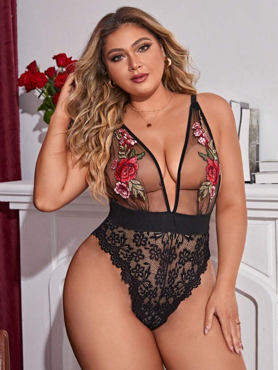 SHEIN Plus Floral Lace Embroidery Teddy Bodysuit