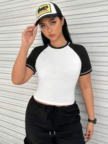 SHEIN EZwear Plus Colorblock Raglan Sleeve Crop Tee - White - View 3