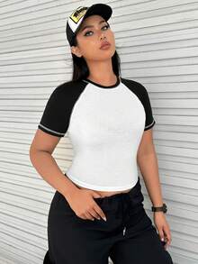 SHEIN EZwear Plus Colorblock Raglan Sleeve Crop Tee - White - View 4