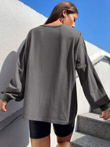 SHEIN EZwear Thêu Chữ Áo thun Thả vai - Màu xám đen - Xem 2