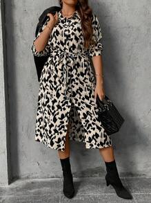 SHEIN LUNE 大碼滿版印花腰帶襯衫洋裝 - 彩色 - 查看 2