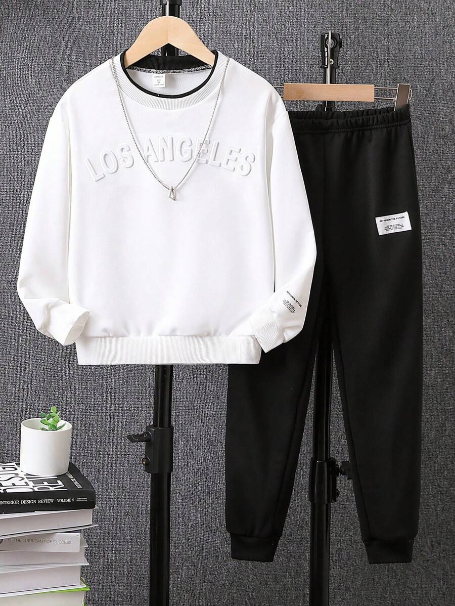 SHEIN Tween Boy Letter Embossed Contrast Trim Sweatshirt & Patch Detail Joggers - Black and White - View 1