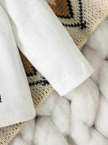 女嬰標語圖案T恤