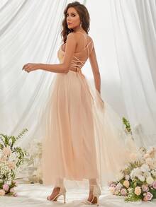 Eilly Bazar Floral Embroidery Split Thigh Cami Cocktail Dress - Baby Pink - View 2