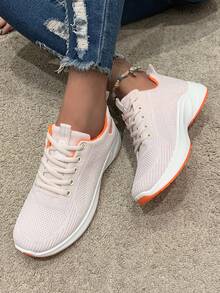 Fashionable And Comfortable Breathable Lace-up Running Shoes With Letter Decal Decoration - Beige - View 3