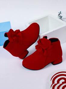 Fashionable, Stylish And Comfortable Outdoor Boots For Kids