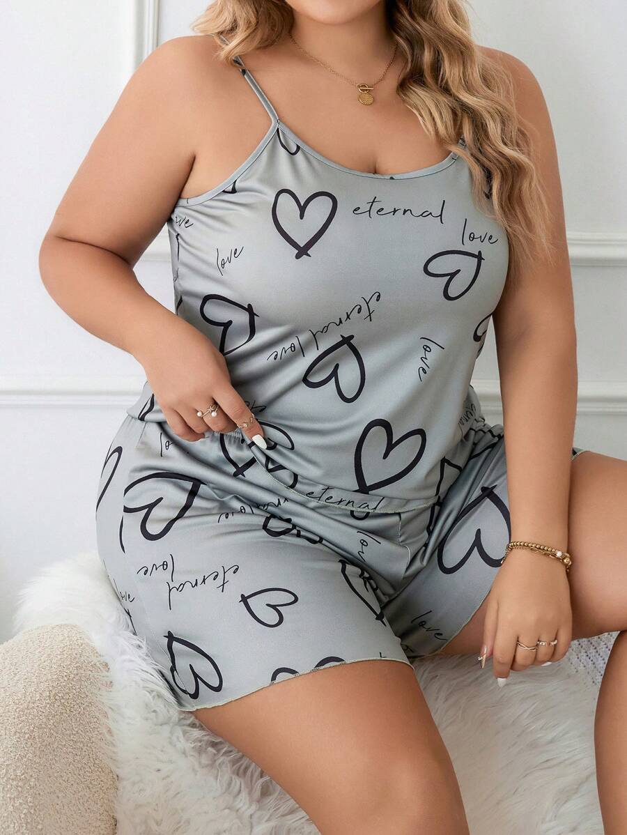 SHEIN Plus Heart & Letter Graphic PJ Set - Green - View 1