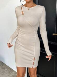 SHEIN Privé Vestido ajustado con abertura con diseño de botón - Beis - Ver 1