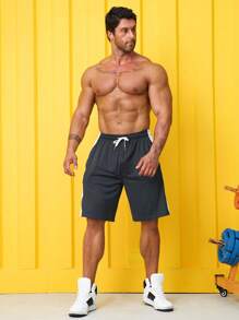 Manfinity Sport Corelite Men Contrast Side Seam Drawstring Waist Sports Shorts Jogger Shorts