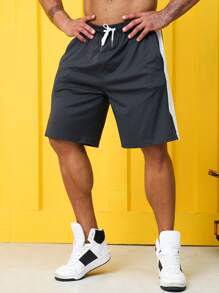 Manfinity Sport Corelite Men Contrast Side Seam Drawstring Waist Sports Shorts Jogger Shorts