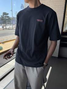 DAZY Men Letter Graphic Tee - Navy Blue - View 5