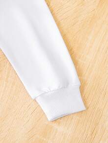 SHEIN 男小童卡通圖案衛衣和衛褲&包 - 黑與白 - 查看 6