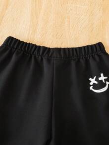 SHEIN 男小童卡通圖案衛衣和衛褲&包 - 黑與白 - 查看 7