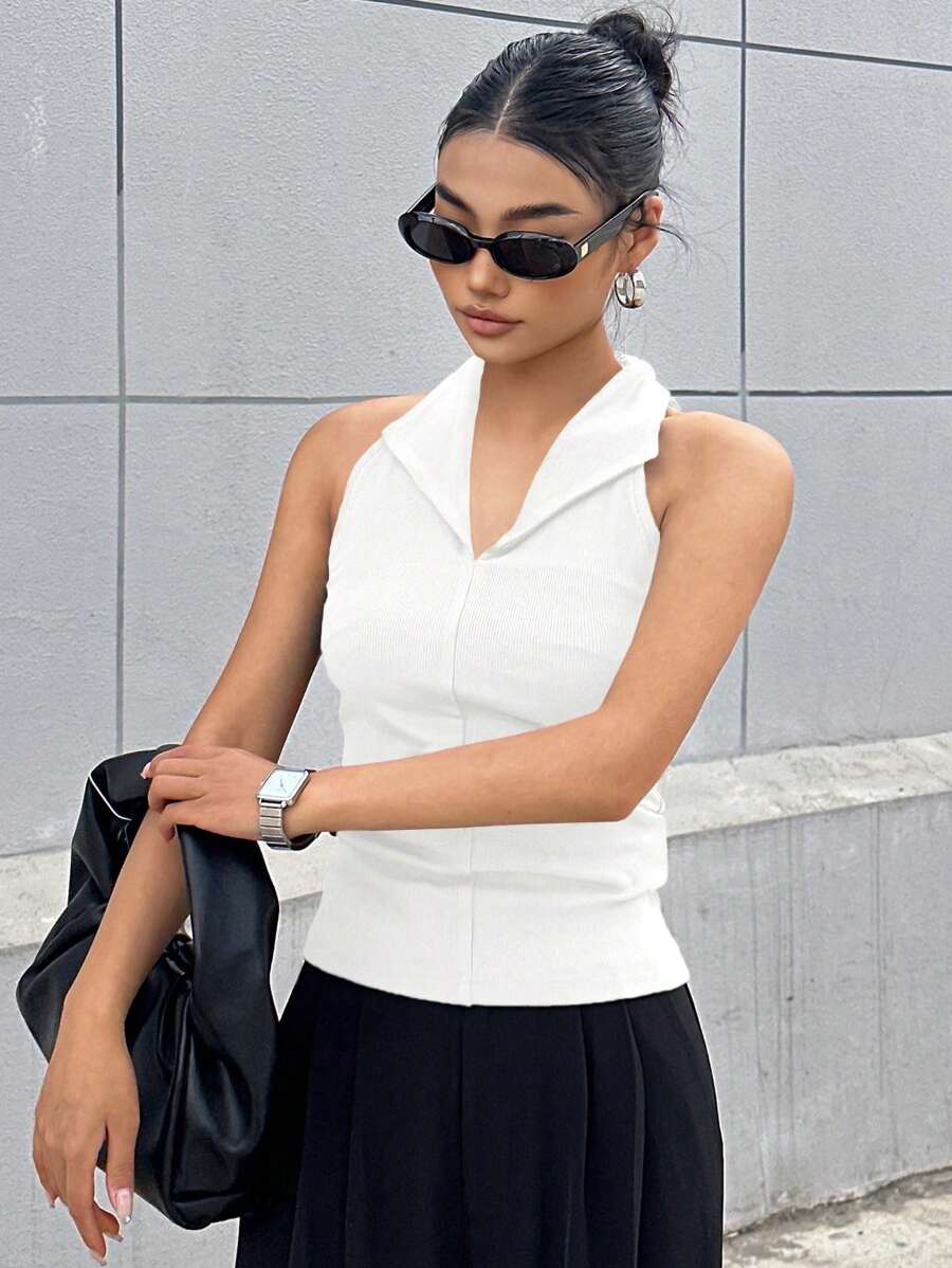 DAZY Camiseta de tirantes de cuello halter sin espalda de color uniforme - Blanco - Ver 1