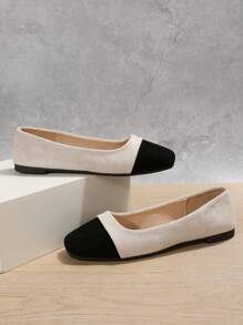 Women's Two Tone Round Toe Ballet Flats With Patchwork - Beige - View 4
