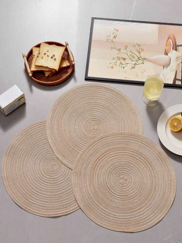 SHEIN Basic living 4pcs Round Woven Placemat, Boho Braided Design Table