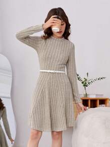 Thiếu niên cô gái Cổ giả Đồ đan Ribbed Đầm Không có thắt lưng - Màu be - Xem 3