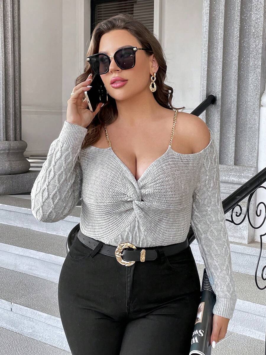 SHEIN Privé Hơn Chi tiết chuỗi Vai lạnh Mặt trước xoắn Áo len - Màu Xám nhạt - Xem 1