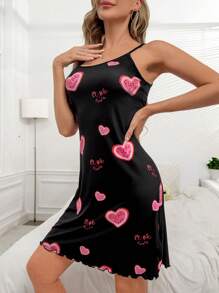 Camisón de pijama con gráfico de corazón y letra y adorno de borde de lechuga