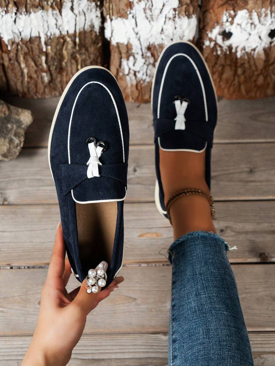 2025 Autumn Casual Flat Shoes For Women With Comfortable Knot Design And Metallic Ring Decoration, Perfect For Daily Wear,Loafers For Women - Blue - View 1