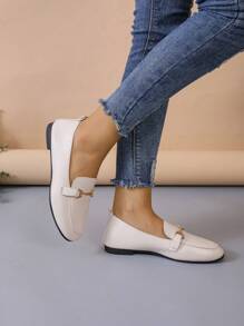 2025 Autumn Metal Decor Flat Loafers Women's Flat Shoes - White - View 4
