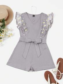 SHEIN Privé Thêu hoa Daisy Viền Ruffle Thắt lưng Romper - Màu Xám nhạt - Xem 1