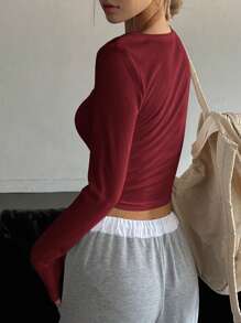 DAZY 纯色圆领短款T恤长袖女式上衣 - 紅色 - 查看 2