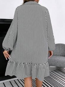 SHEIN LUNE Plus Nadruk w paski Rękaw latarnia Falbankowy brzeg Sukienka z falbanką