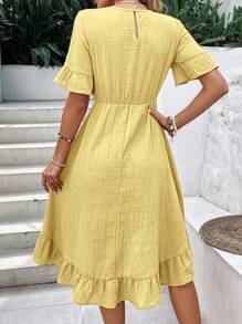 SHEIN LUNE 休閒鈕扣 前短後長 揉皺 荷葉邊純色女士連衣裙 - 芥末黃 - 查看 2