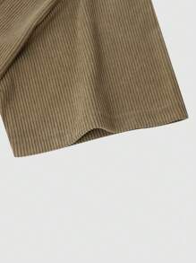 Manfinity Hypemode Loose Fit Men's Drop Shoulder Pocket Detail Solid Color T-Shirt - Khaki - View 3