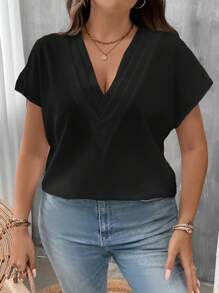 SHEIN LUNE Plus Solid Batwing Sleeve Blouse - Black - View 3