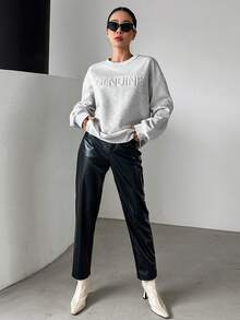 DAZY Đồ họa Chữ cái Thả vai Áo nỉ - Màu Xám nhạt - Xem 4