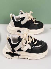 1 双儿童中性时尚运动鞋，舒适防滑休闲运动鞋，适合户外学校、幼儿/儿童鞋，适合所有季节 - 黑色 - 查看 3