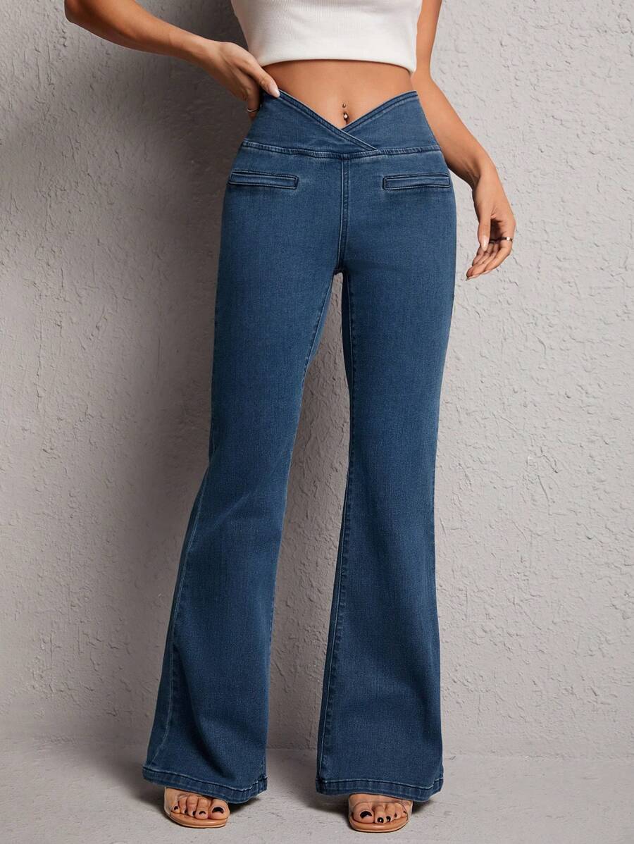 SHEIN PETITE 不對稱腰牛仔喇叭褲 - 深色水洗藍 - 查看 1