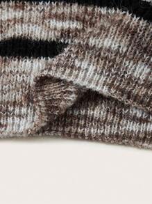 ROMWE PUNK Thuốc nhuộm Không gian Off Shoulder Tay áo kèn  Áo len Crop - Nhiều màu - Xem 3