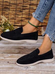 2025年秋季女士带饰一脚蹬乐福鞋，黑色仿麂皮平底鞋，手工休闲/正装PU皮鞋