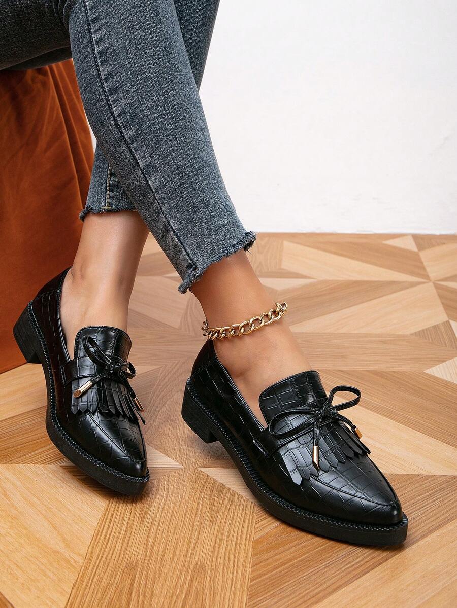 女士流蘇蝴蝶結厚底尖頭瑪莉珍鞋，帶粗跟，黑色 - 黑色 - 查看 1