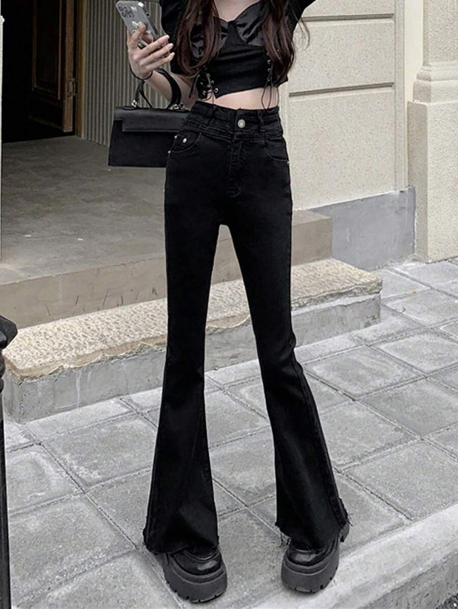 Women's High Waisted Fitted Elastic Flare Leg Jeans With Pockets - Black - View 1