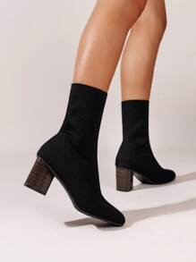 优雅女士时尚靴子，黑色、米色、卡其色，带有一系列针织装饰，细头，高跟，让您看起来更高更苗条，适合万圣节、派对、冬季假期、婚礼和其他场合