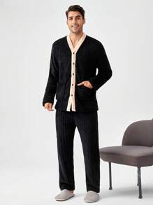 Men Contrast Trim Dual Pocket Teddy Lounge Top - Black - View 3