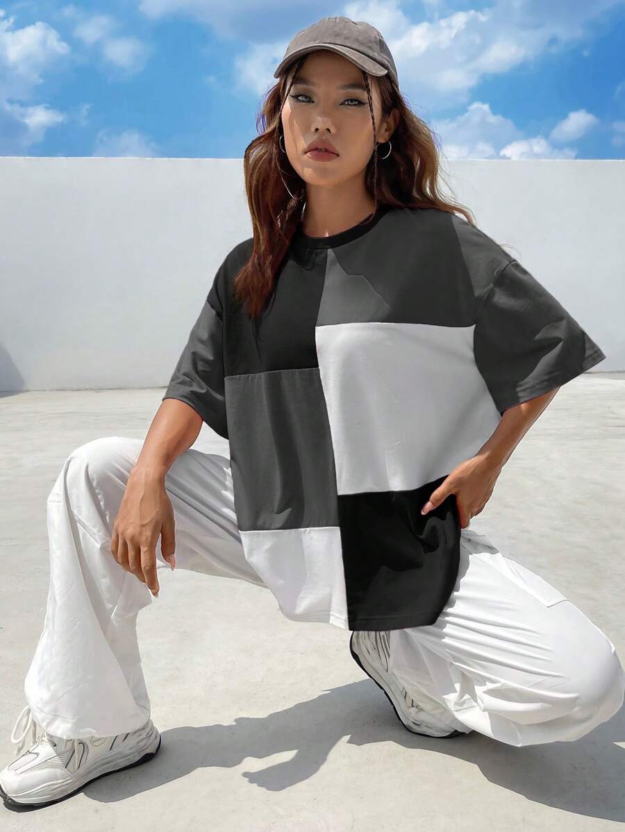 SHEIN EZwear Camiseta de hombros caídos de color combinado