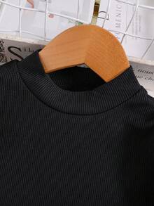 SHEIN Young Girl Houndstooth Print Puff Sleeve Tee & Flare Leg Pants - Black and White - View 3