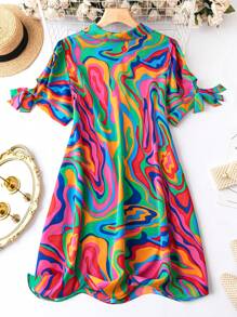 Plus Allover Print Knot Cuff Dress - Green - View 2