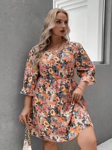 EMERY ROSE Plus Floral Print Flare Sleeve Dress - Multicolor - View 3