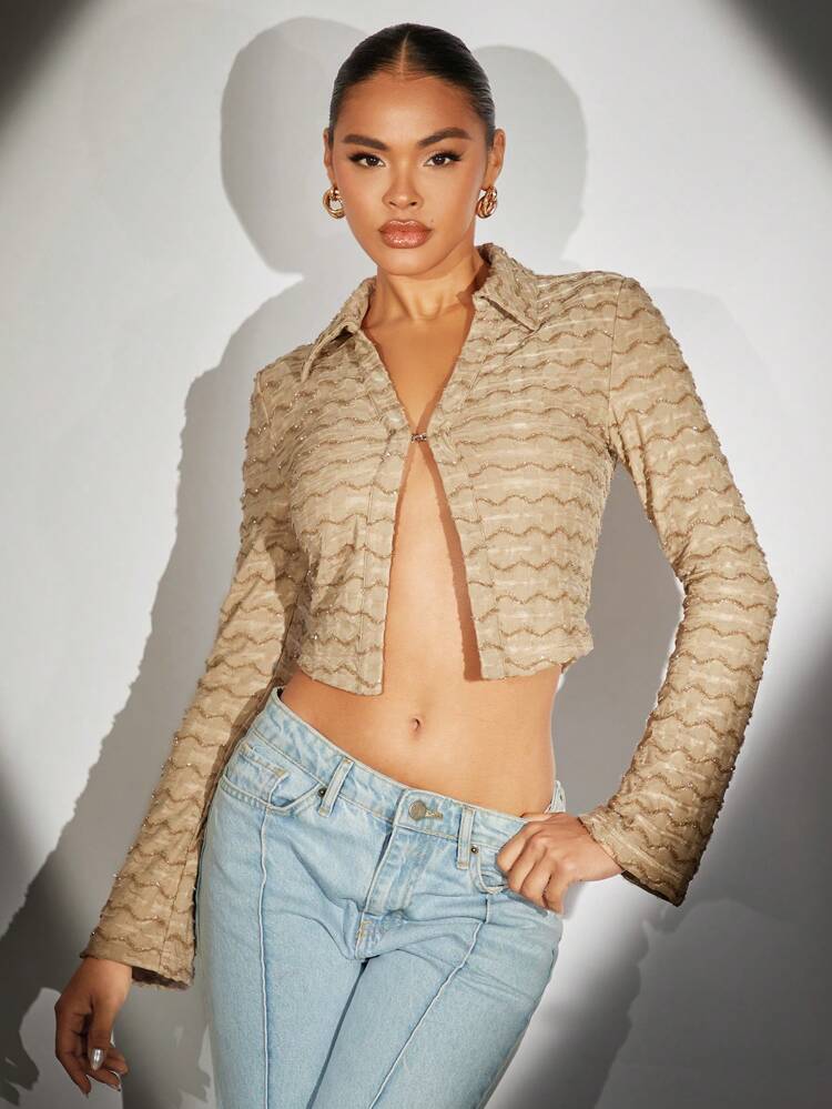 V-collar Textured Crop Tee