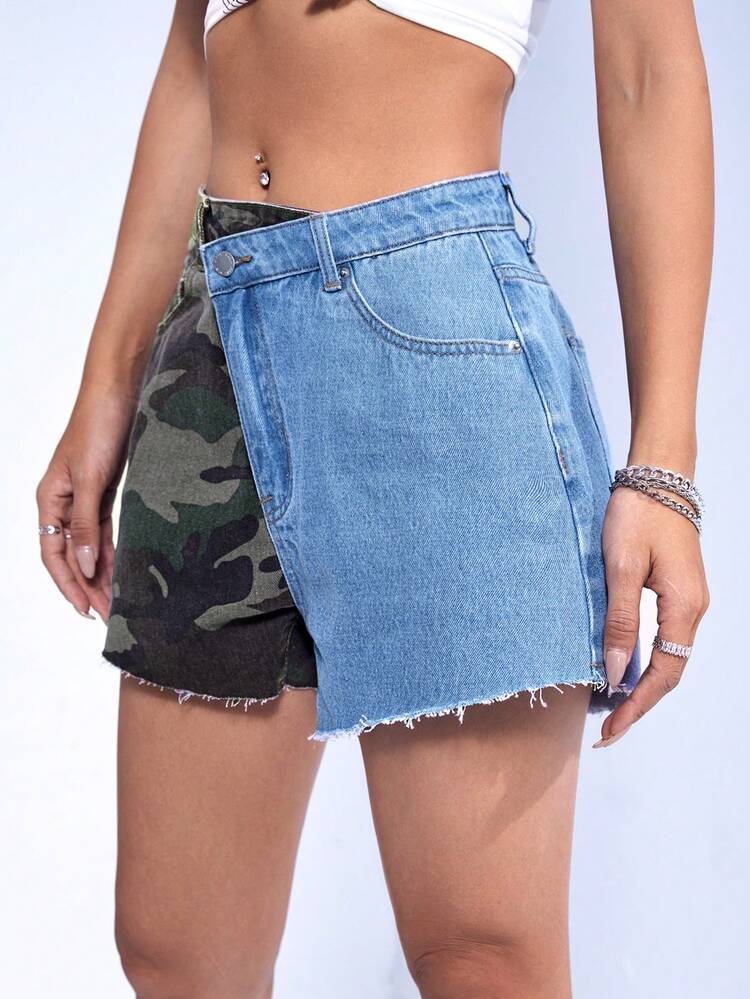 Camo Print Raw Hem Denim Shorts