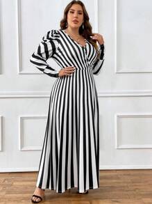 SHEIN Clasi Plus Striped Print Surplice Neck Dress - Black and White - View 5