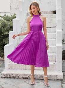 Aveloria Solid Pleated Hem Halter Dress - Purple - View 5