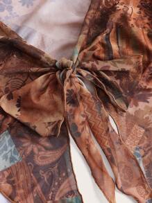 ROMWE PUNK 印花前繫帶喇叭袖網紗上衣 - 彩色 - 查看 4