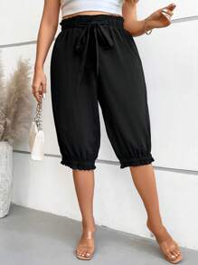 SHEIN LUNE Talla grande Pantalones capri de cintura con volante bajo fruncido con cinturón - Negro - Ver 1